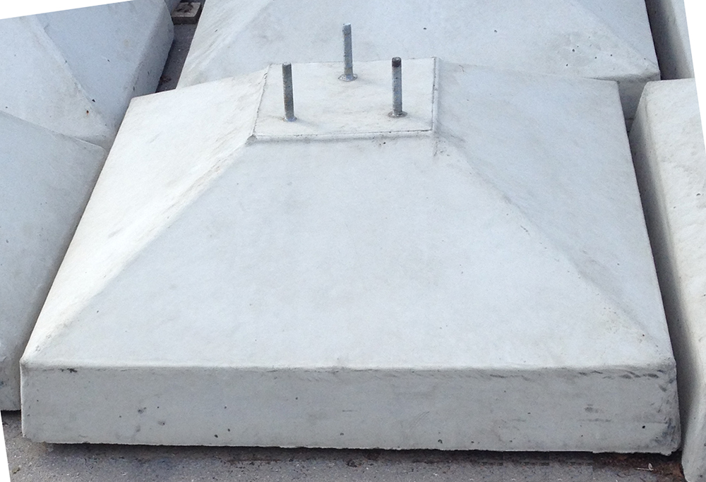Бетонная плита основания. Блок бетонный для флагштока 098768 450 кг. Бетонный фундамент 500 кг для флагштока. Плиты железобетонные: фундаментные (блок укрепления п2). Блок бетонный под флагшток 500 кг.